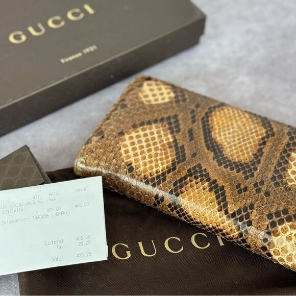 Gucci Python Embossed Tassel Zippy Wallet - Picture 16 of 16